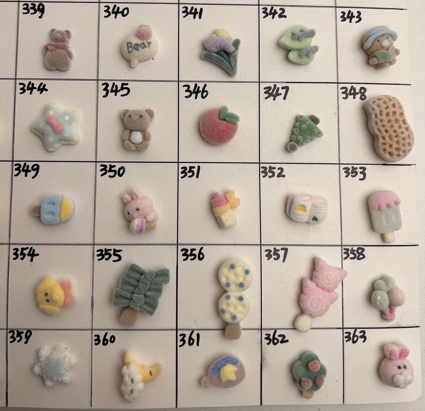 Promotion: 30 paires d’oreillettes flocées choisies au hasard